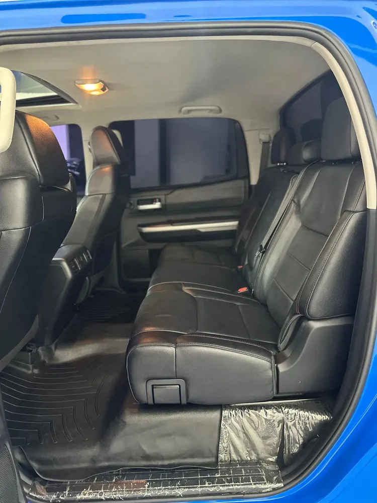 Vista 7 del vehículo: Toyota Tundra