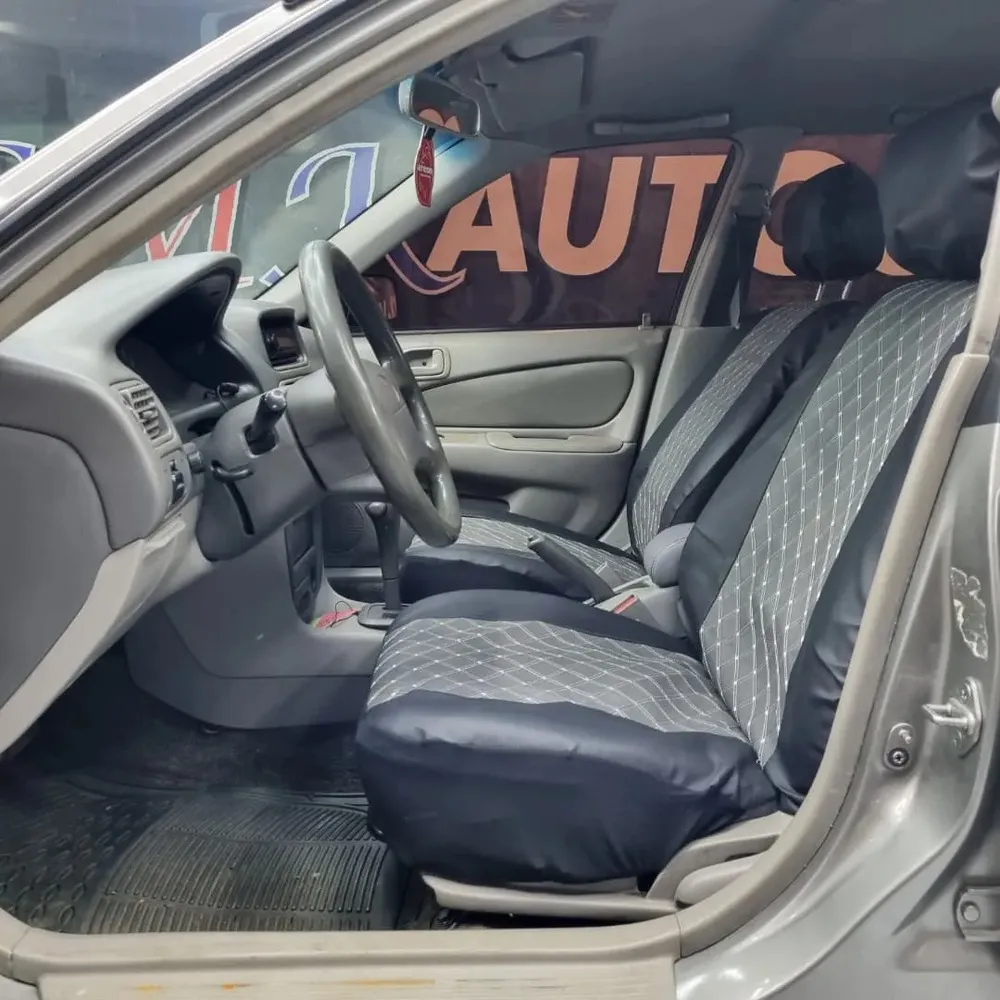 Vista 8 del vehículo: Toyota Corolla