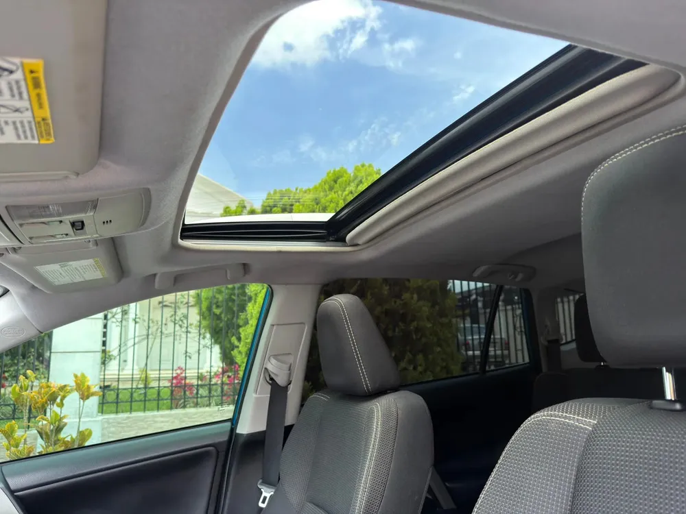 Vista 11 del vehículo: Toyota Rav4