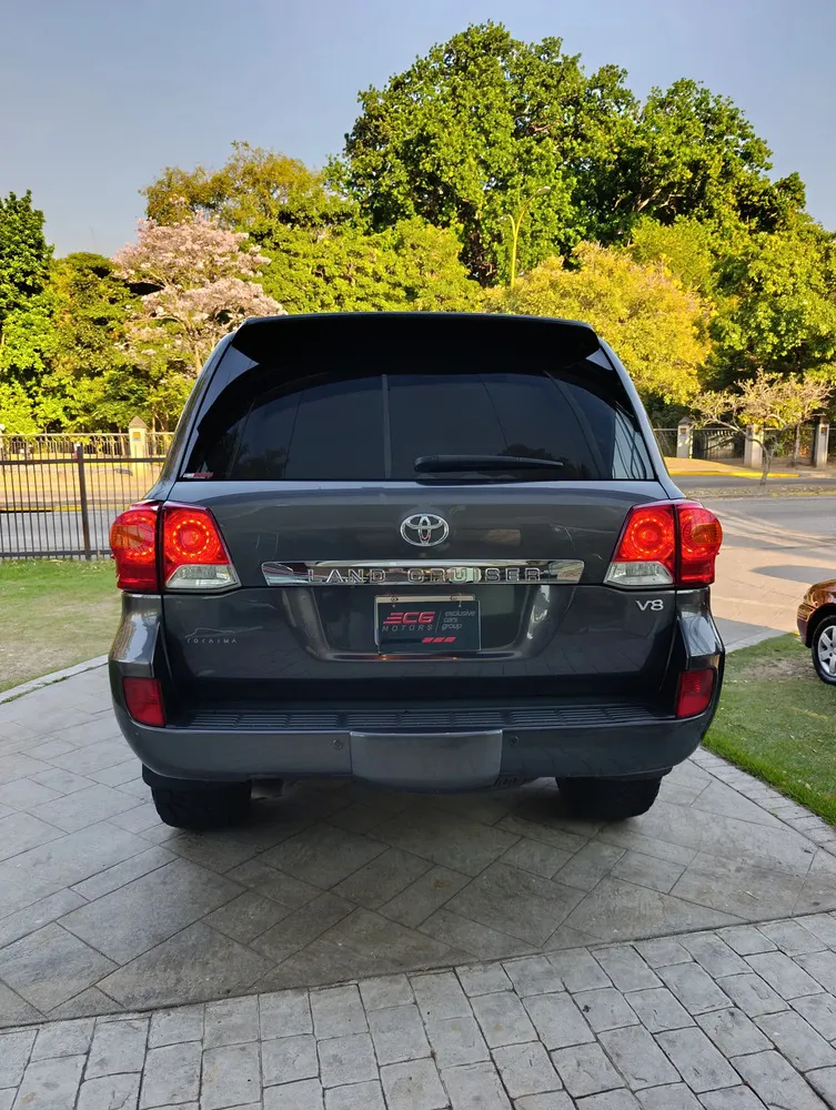Vista 9 del vehículo: Toyota Land