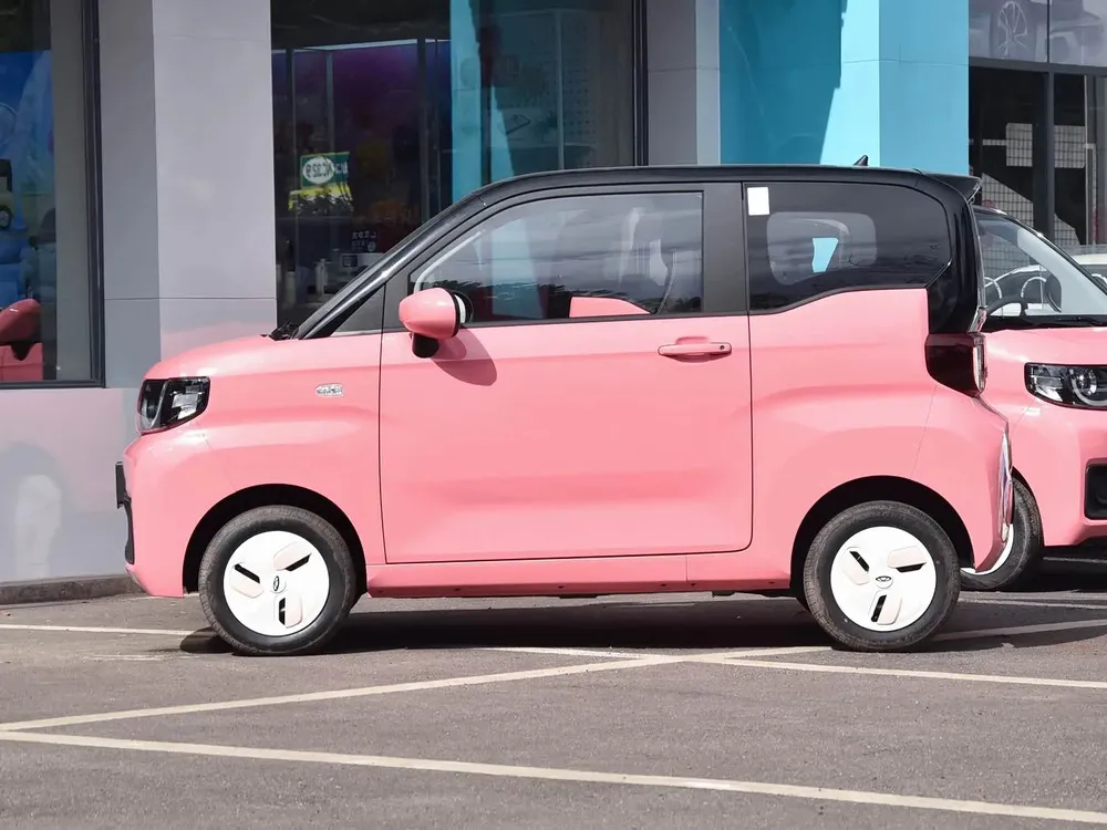 Vista 3 del vehículo: Chery QQ Ice Cream