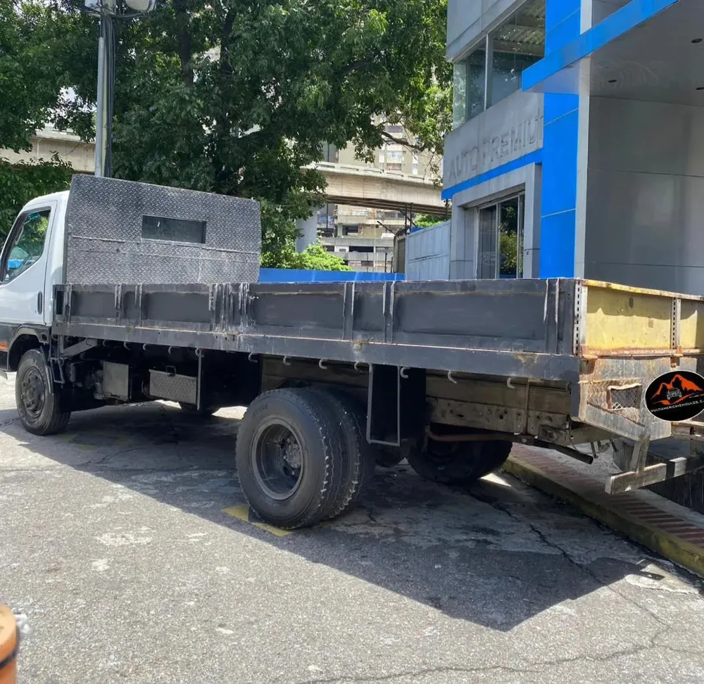 Vista 4 del vehículo: Mitsubishi Canter