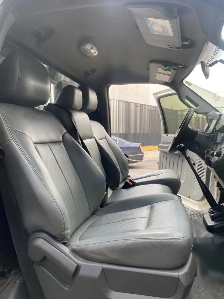 Vista 5 del vehículo: Ford Super Duty