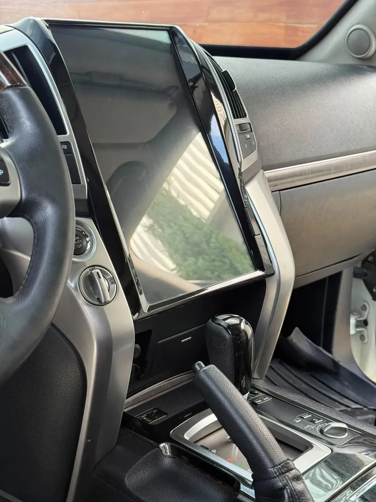 Vista 7 del vehículo: Toyota Lc200