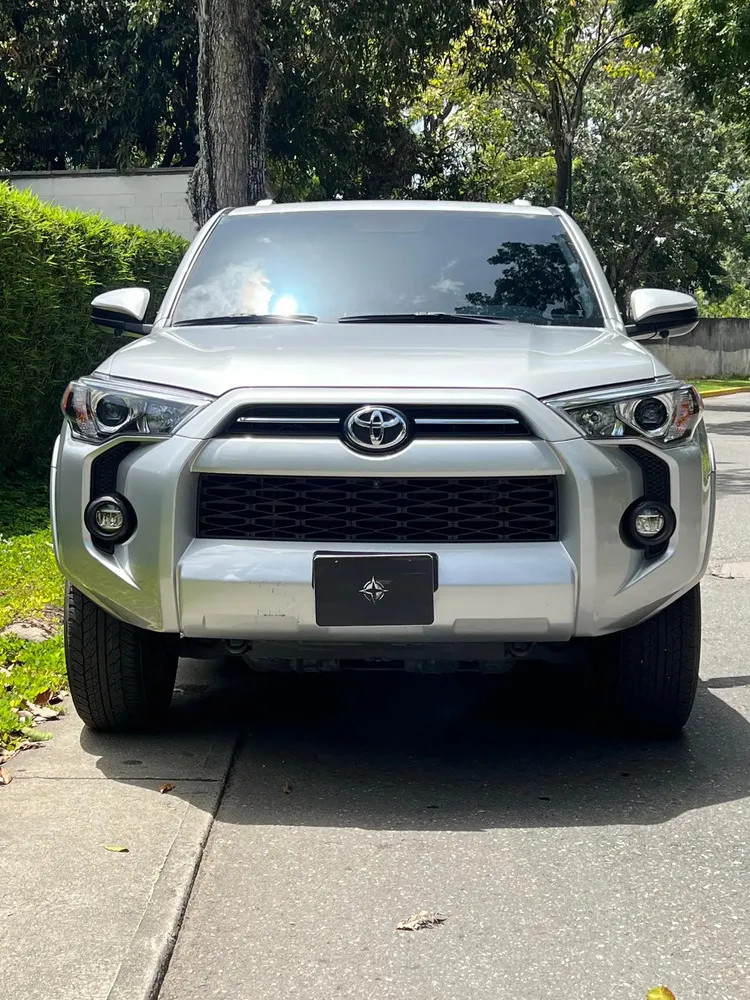 Vista 3 del vehículo: Toyota 4Runner