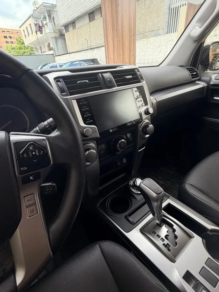 Vista 7 del vehículo: Toyota 4Runner