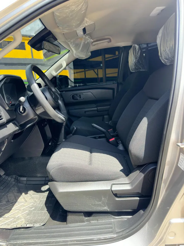 Vista 8 del vehículo: Mitsubishi L200