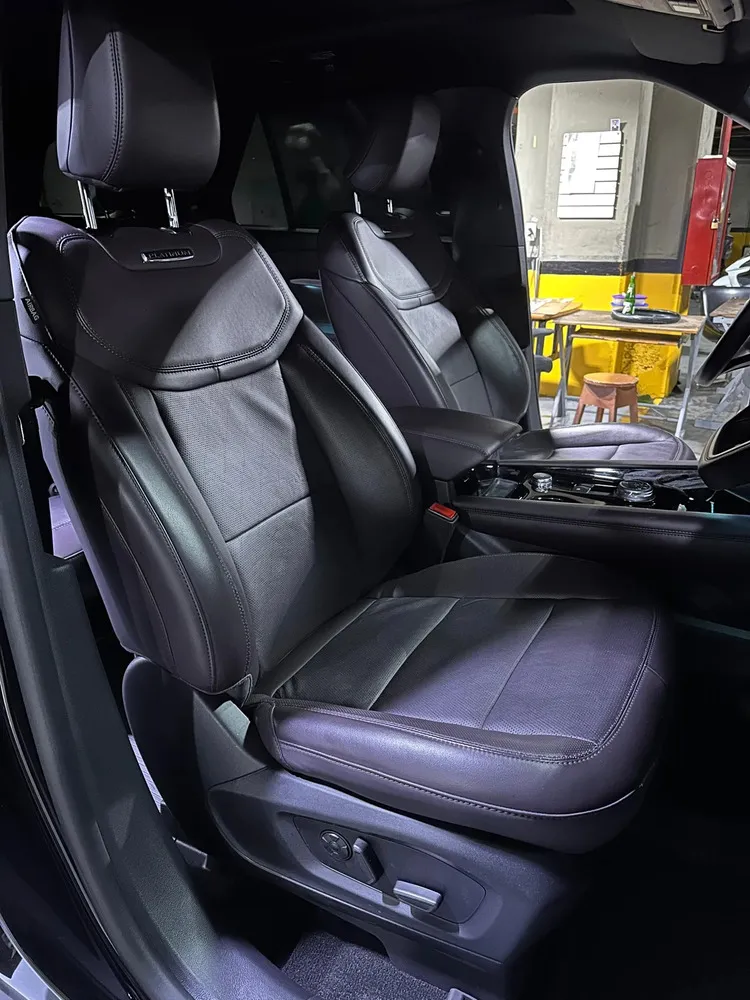 Vista 8 del vehículo: Ford Explorer