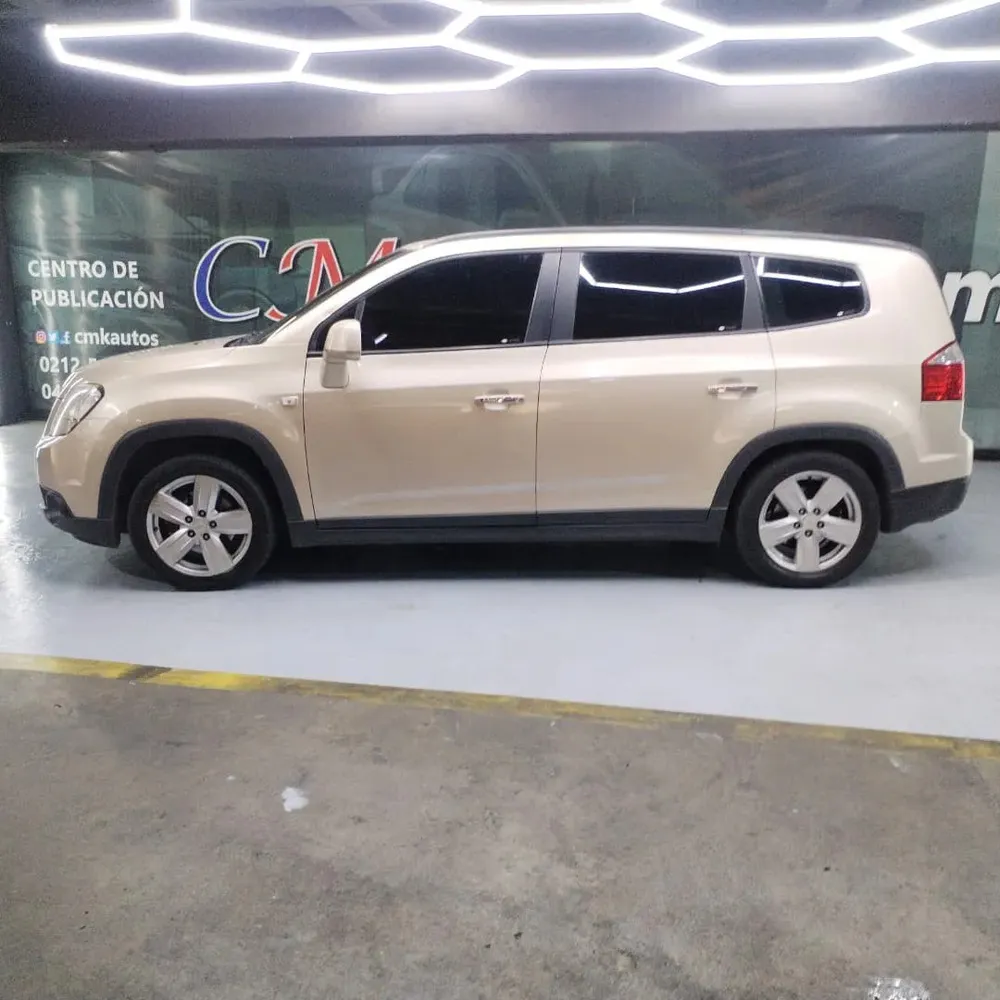 Vista 11 del vehículo: Chevrolet Orlando