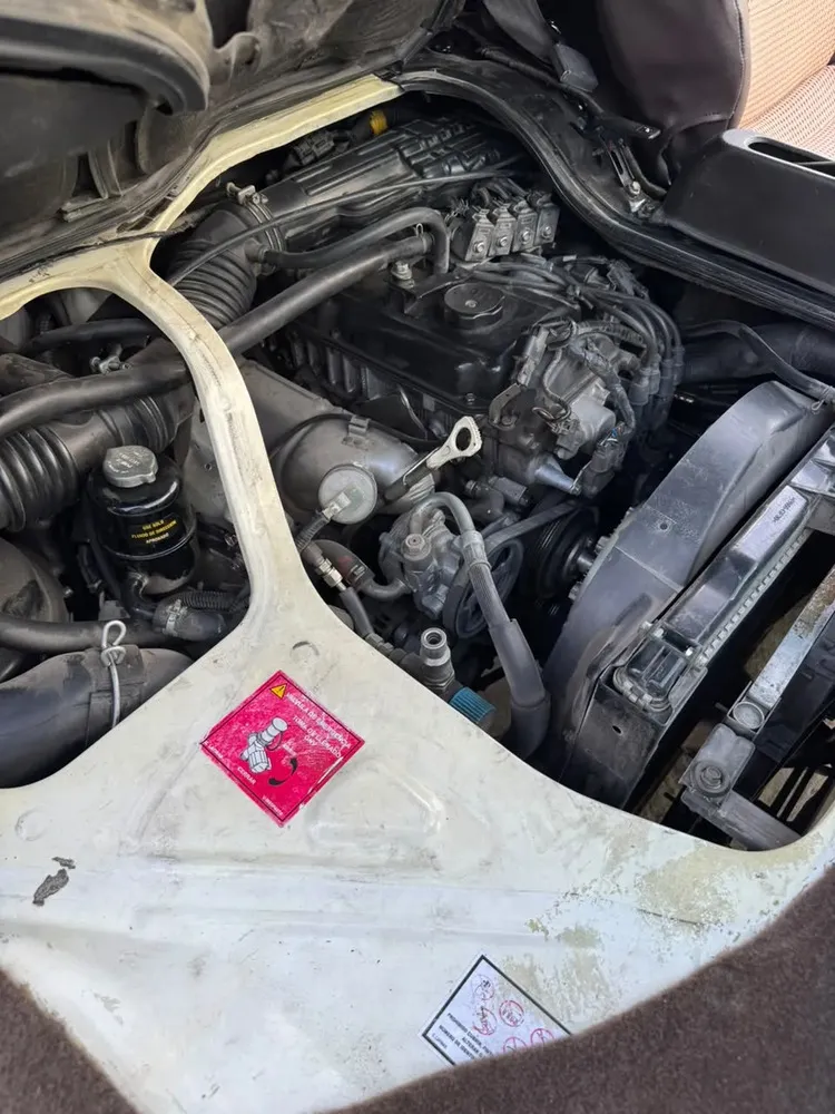 Vista 14 del vehículo: Mitsubishi Panel