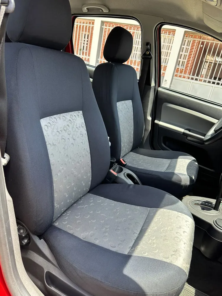 Vista 9 del vehículo: Ford Fiesta