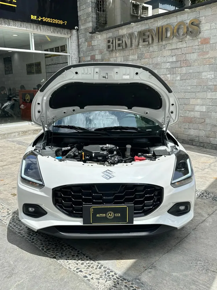 Vista 5 del vehículo: Suzuki Swift