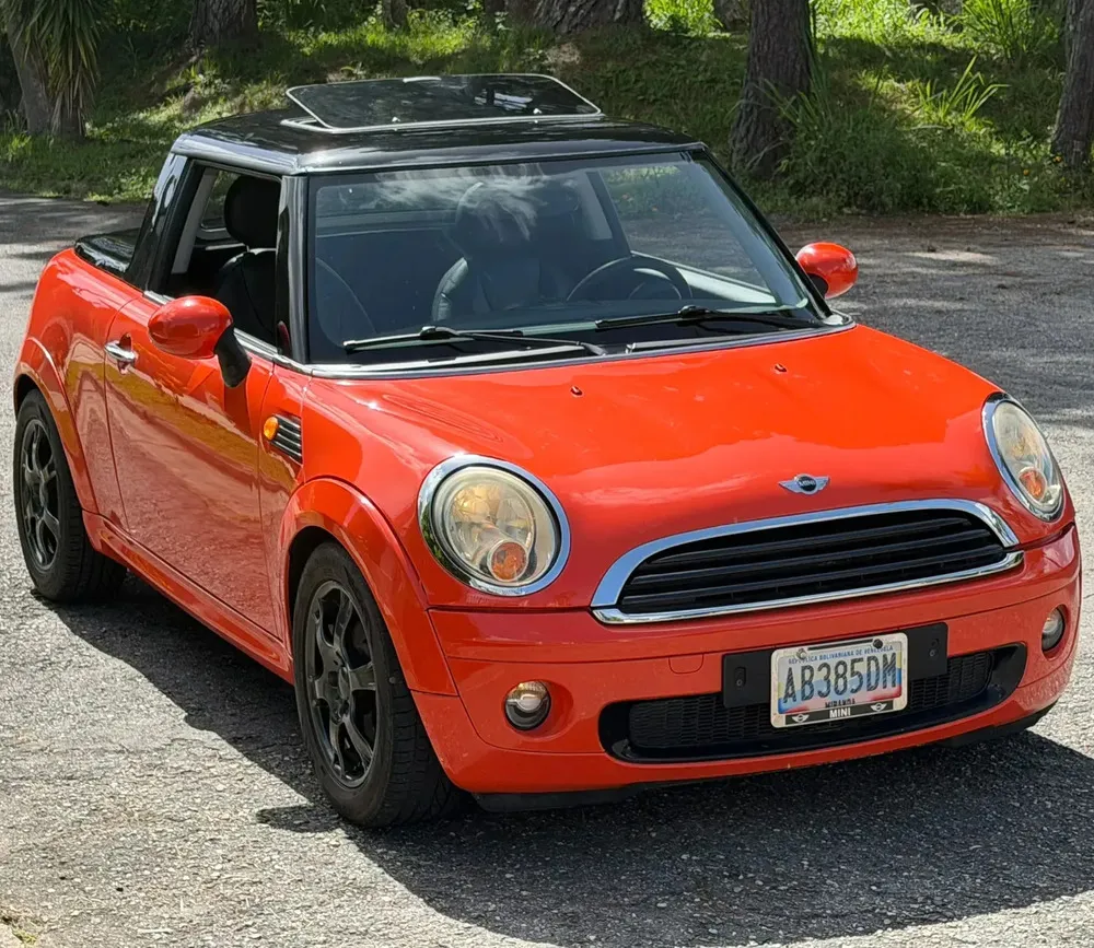 Vista 2 del vehículo: Mini One