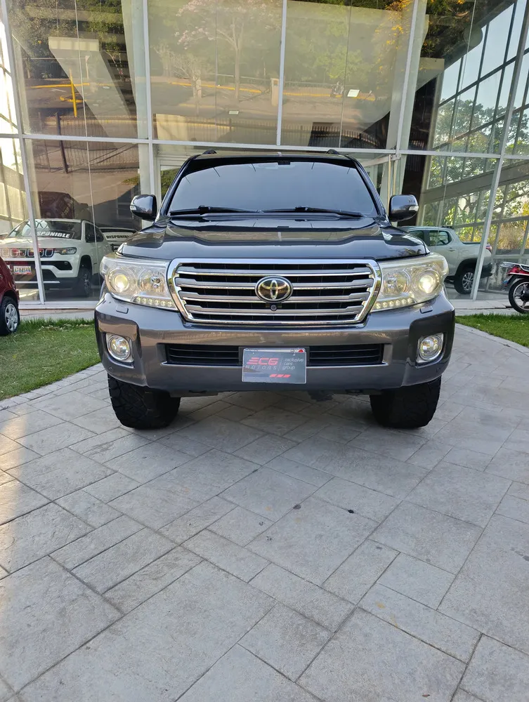 Vista 2 del vehículo: Toyota Land