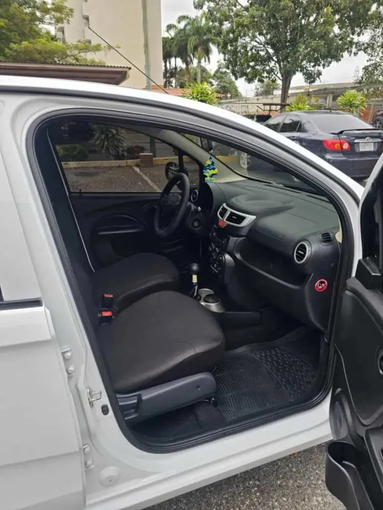 Vista 13 del vehículo: Chery Arauca
