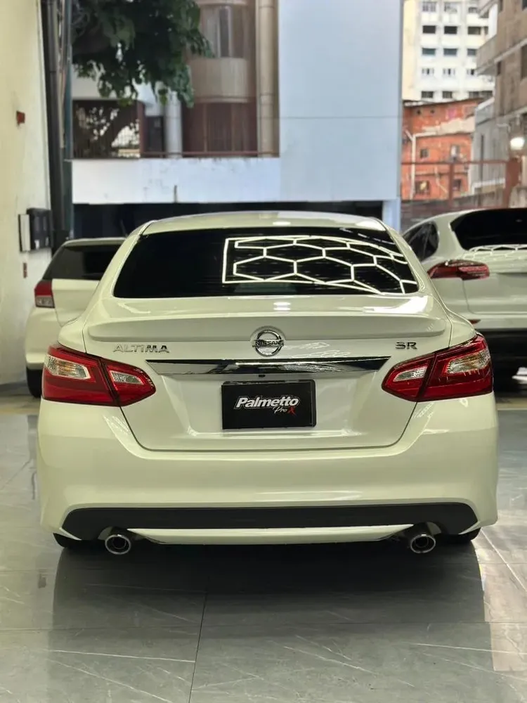 Vista 13 del vehículo: Nissan Altima