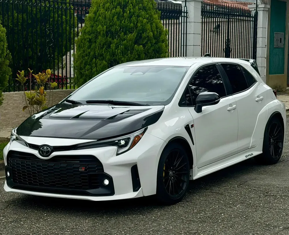 Toyota Corolla 2023 - Vista principal