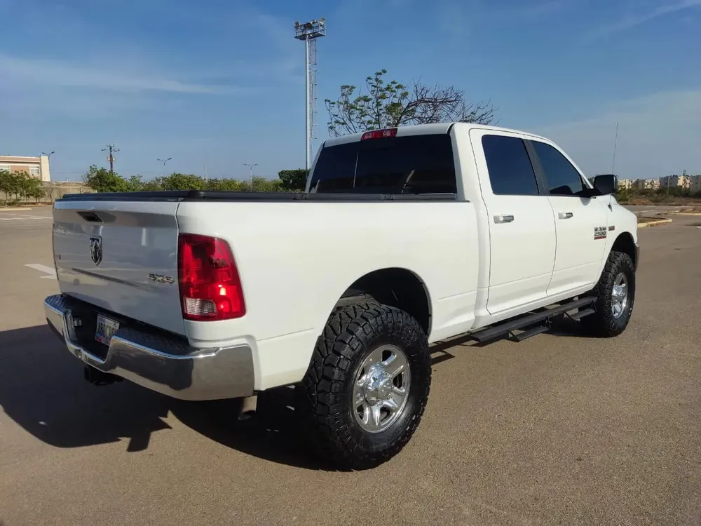 Vista 5 del vehículo: Dodge Ram