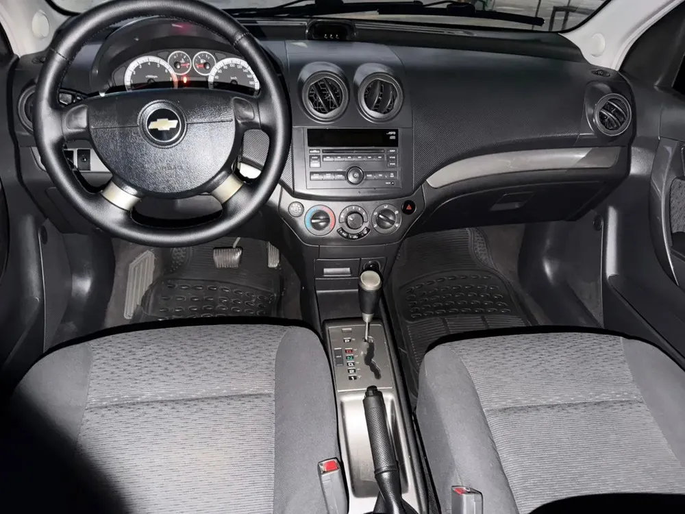 Vista 5 del vehículo: Chevrolet Aveo