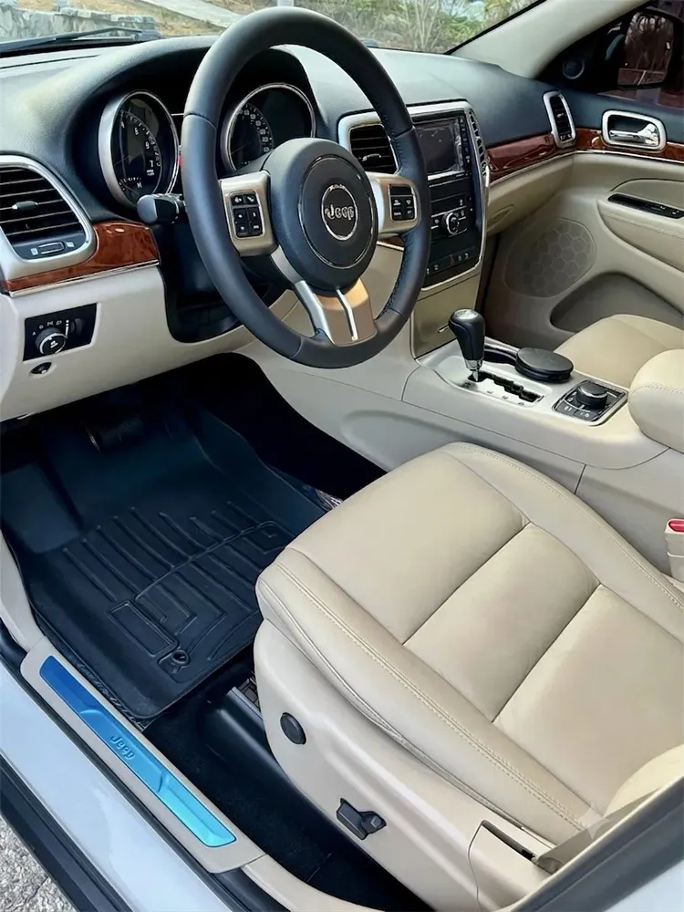 Vista 10 del vehículo: Jeep Grand Cherokee