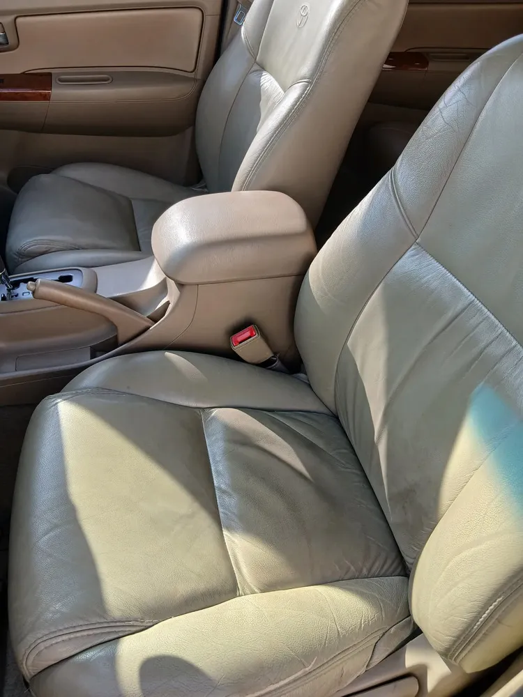 Vista 11 del vehículo: Toyota Fortuner