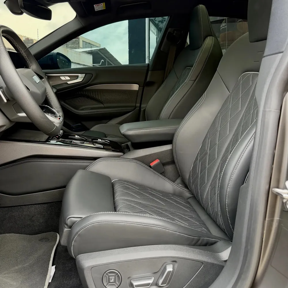 Vista 3 del vehículo: Audi A5l