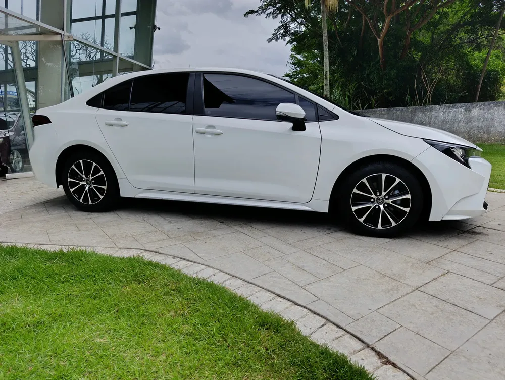 Vista 4 del vehículo: Toyota Corolla