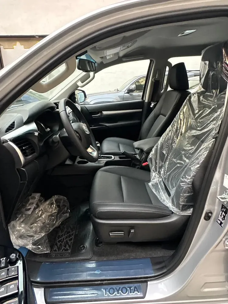 Vista 3 del vehículo: Toyota Hilux