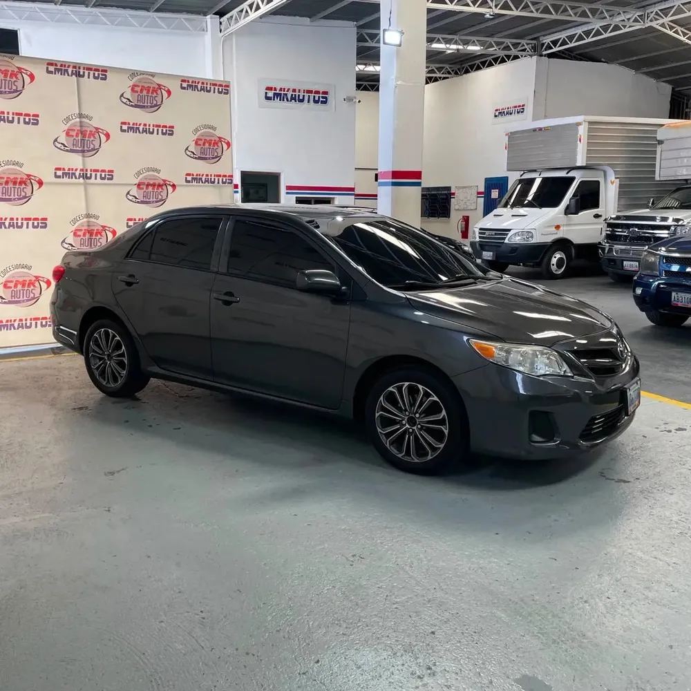 Vista 10 del vehículo: Toyota Corolla