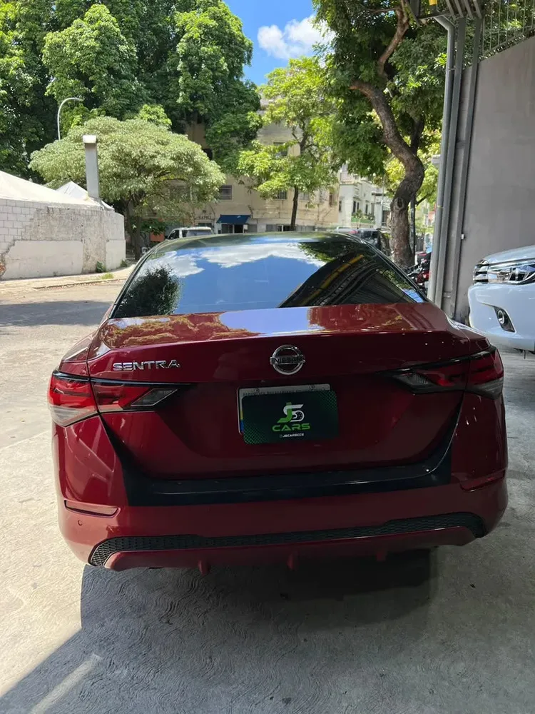 Vista 5 del vehículo: Nissan Sentra