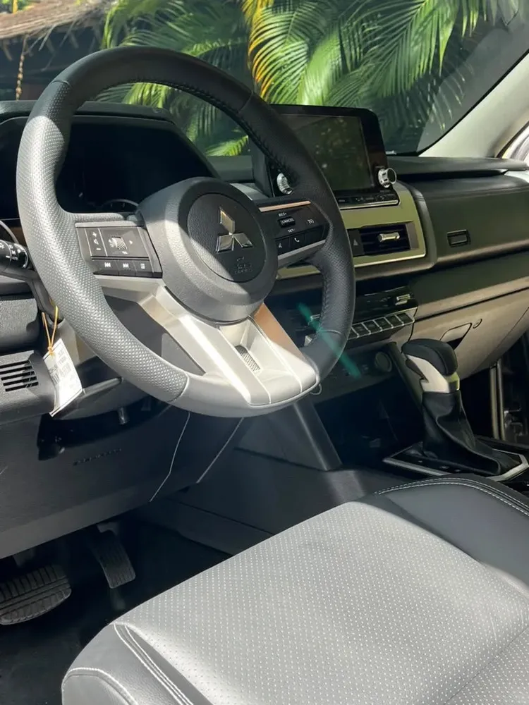 Vista 11 del vehículo: Mitsubishi L200