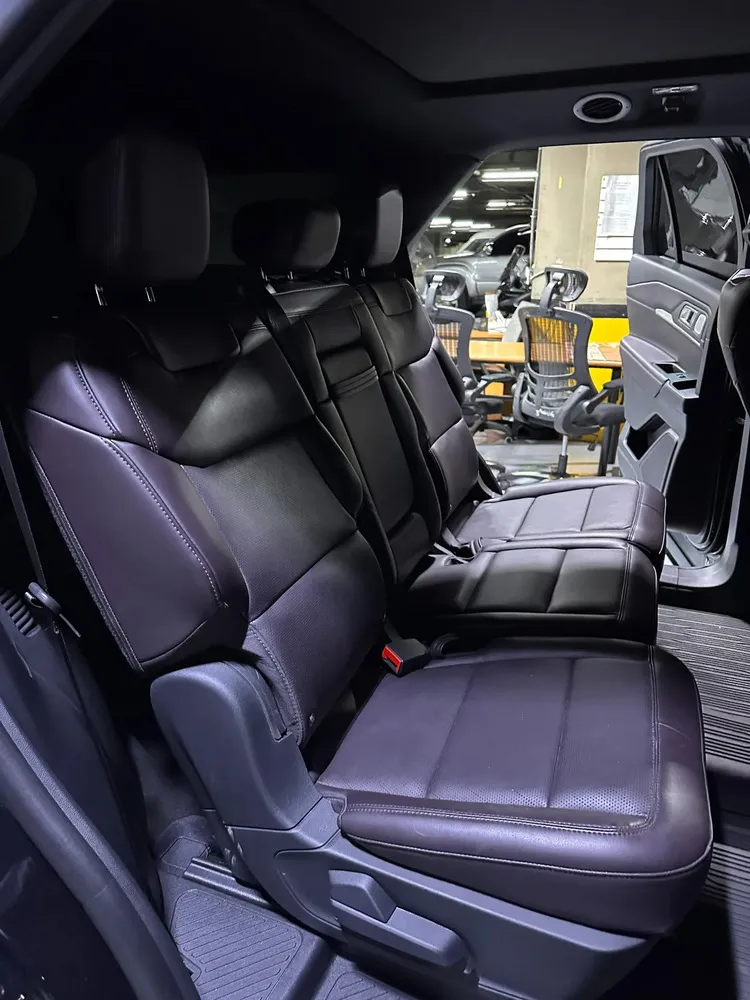 Vista 9 del vehículo: Ford Explorer