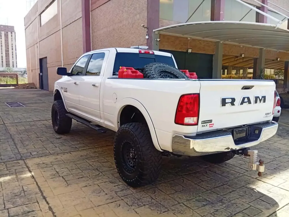 Vista 3 del vehículo: Dodge Ram