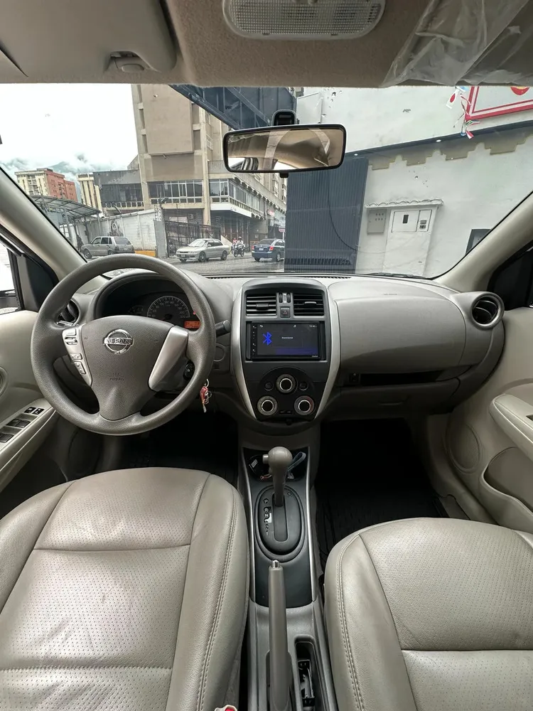 Vista 11 del vehículo: Nissan Almera