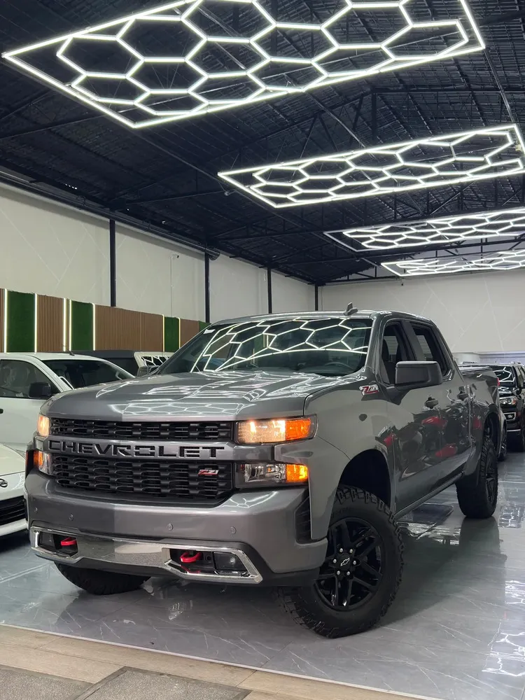 Vista 4 del vehículo: Chevrolet Silverado