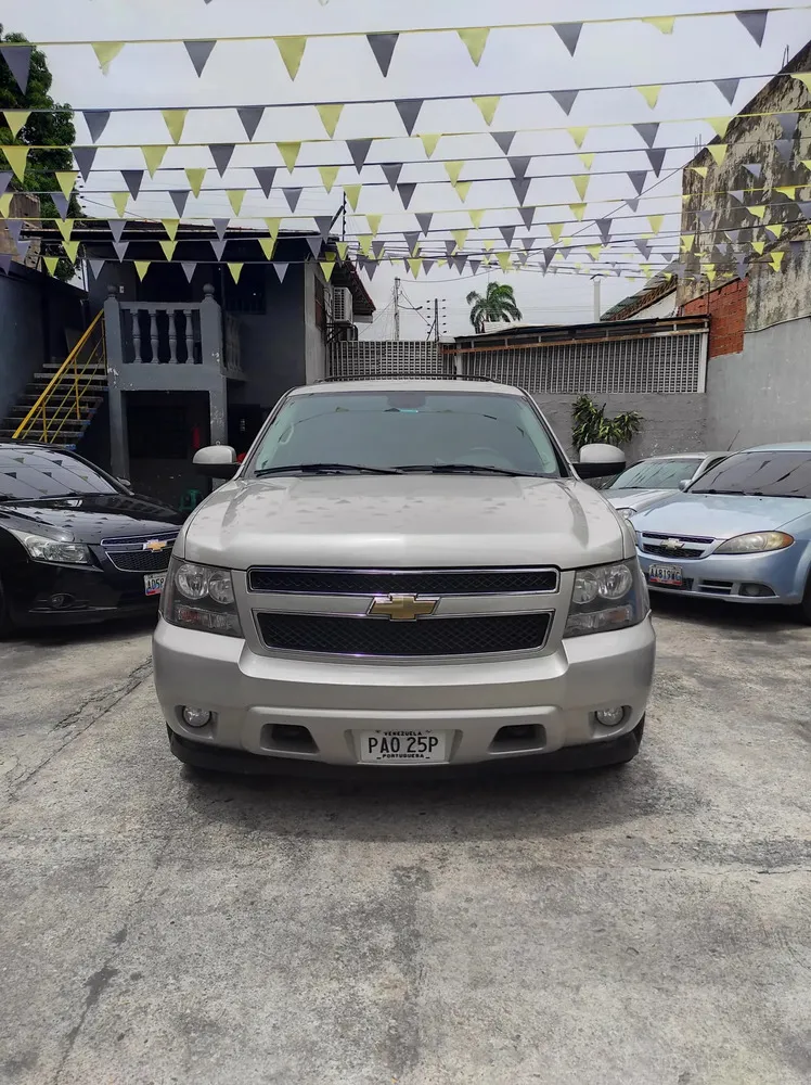 Vista 3 del vehículo: Chevrolet Tahoe