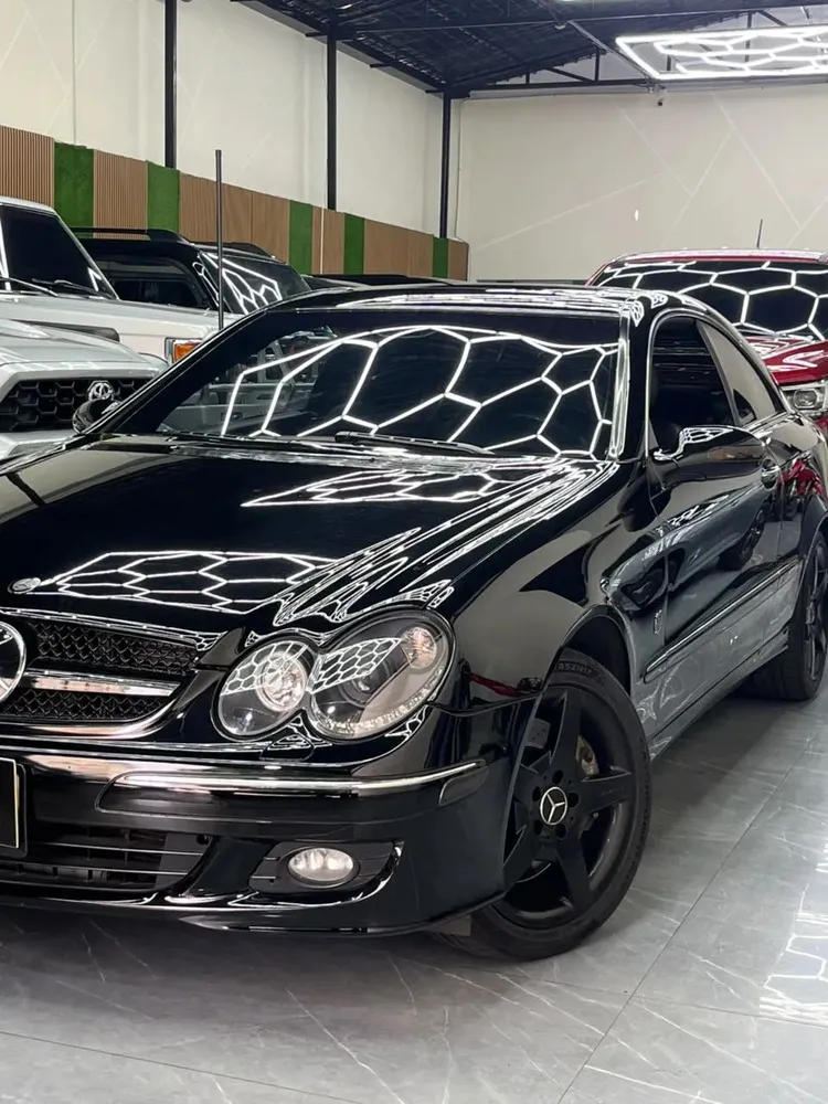 Vista 2 del vehículo: Mercedes Benz