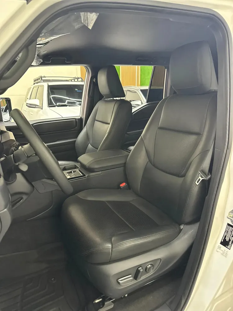 Vista 6 del vehículo: Toyota Prado