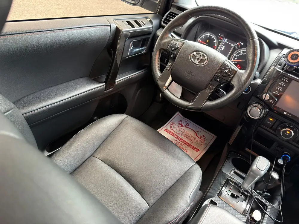 Vista 9 del vehículo: Toyota 4runner