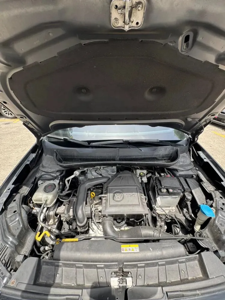Vista 10 del vehículo: Volkswagen T-cross