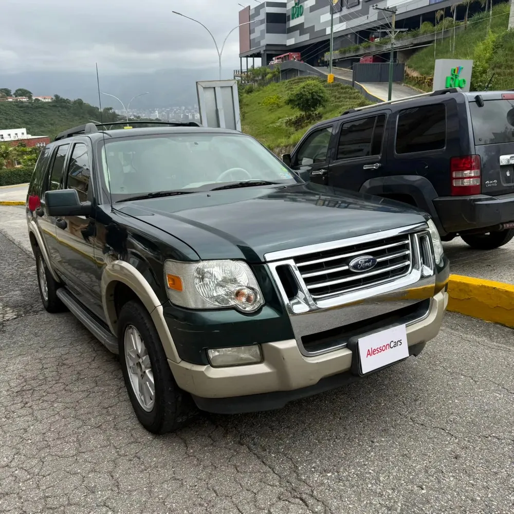 Vista 3 del vehículo: Ford Explorer