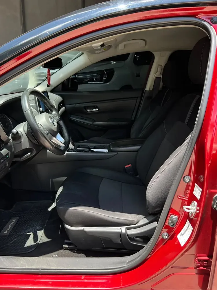 Vista 9 del vehículo: Nissan Sentra