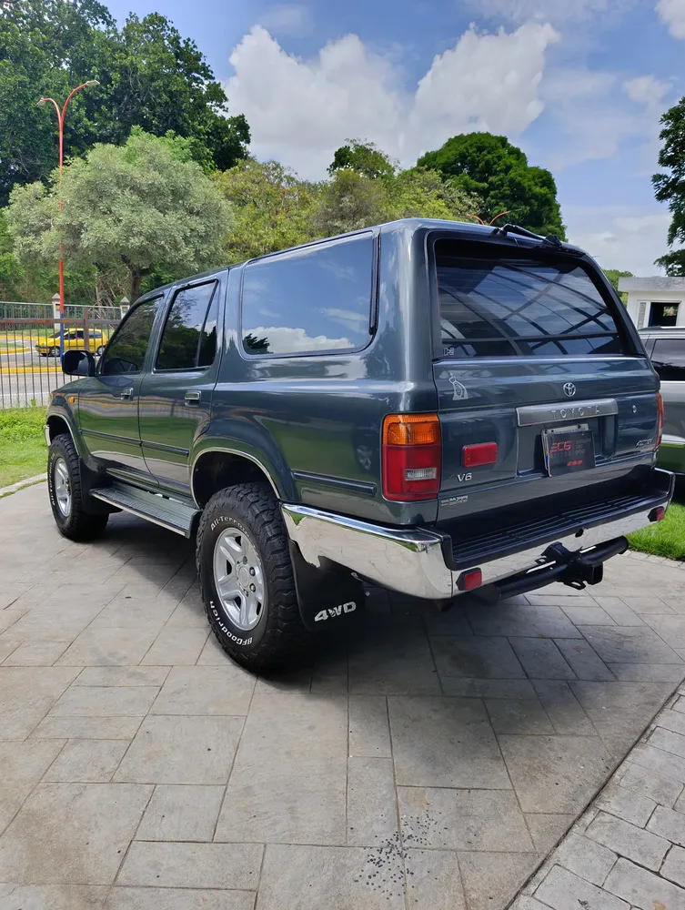 Vista 7 del vehículo: Toyota 4Runner