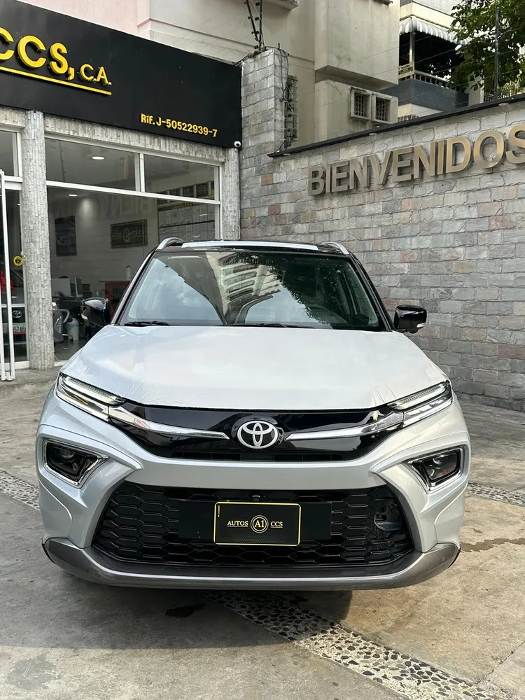 Vista 12 del vehículo: Toyota Urban