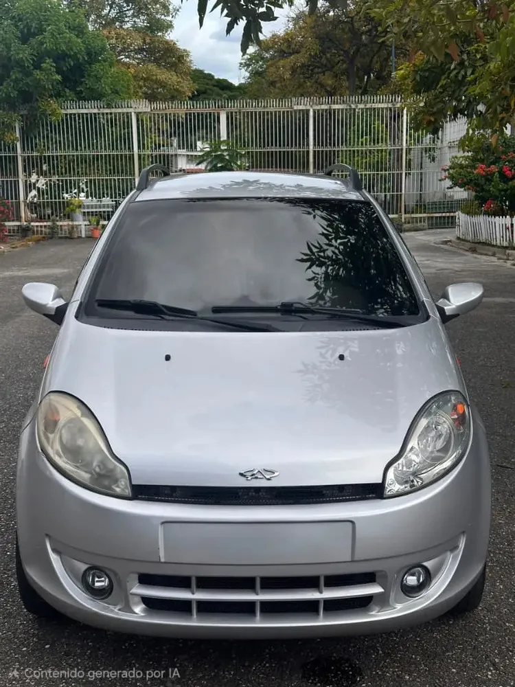 Vista 3 del vehículo: Chery Arauca