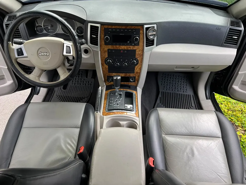 Vista 14 del vehículo: Jeep Grand