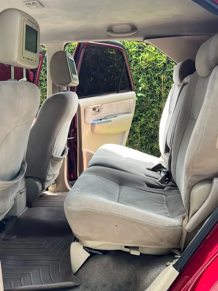 Vista 19 del vehículo: Toyota Fortuner