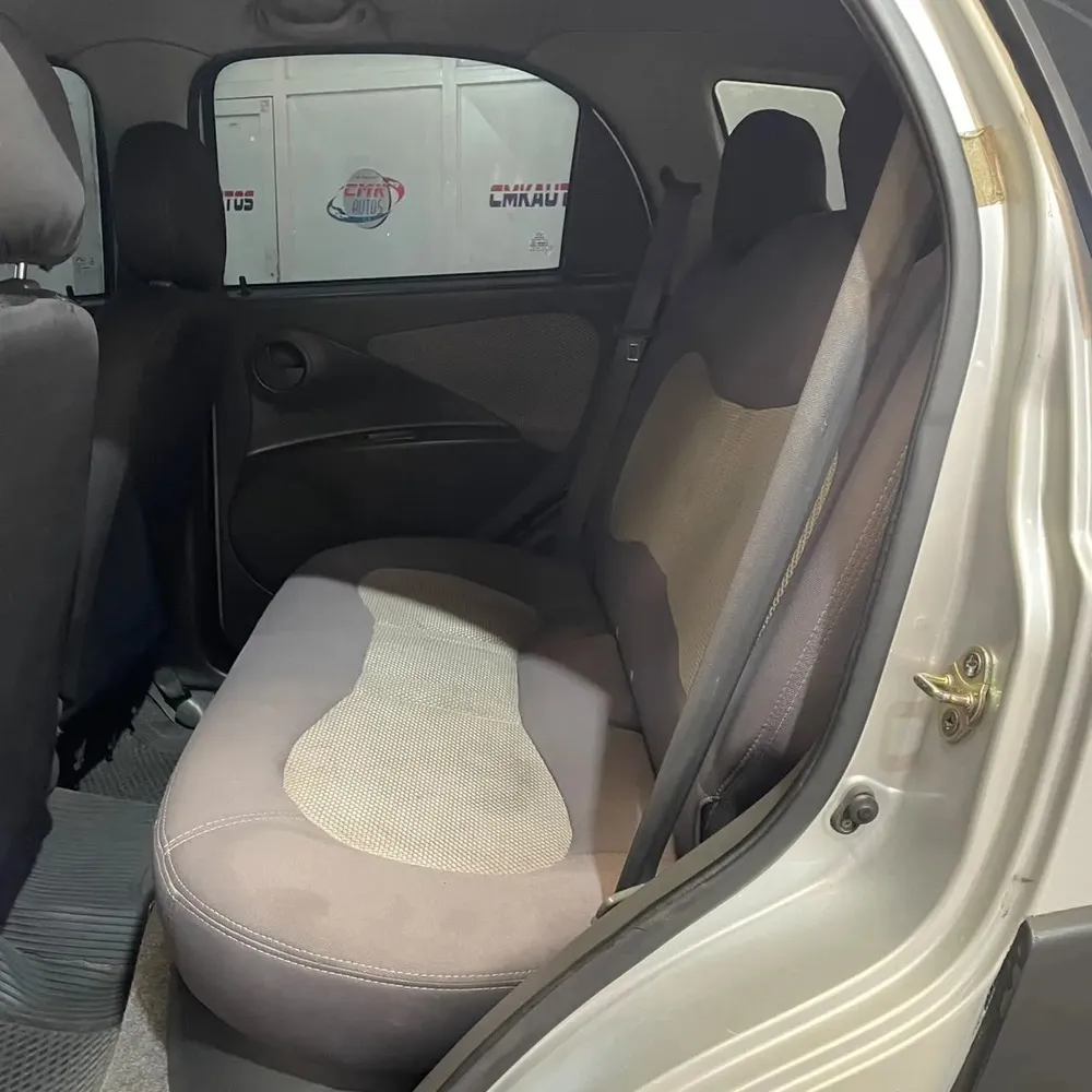 Vista 3 del vehículo: Chery X1