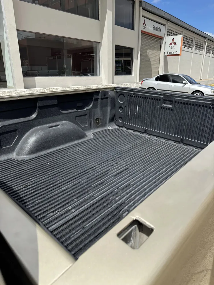 Vista 8 del vehículo: Chevrolet Silverado