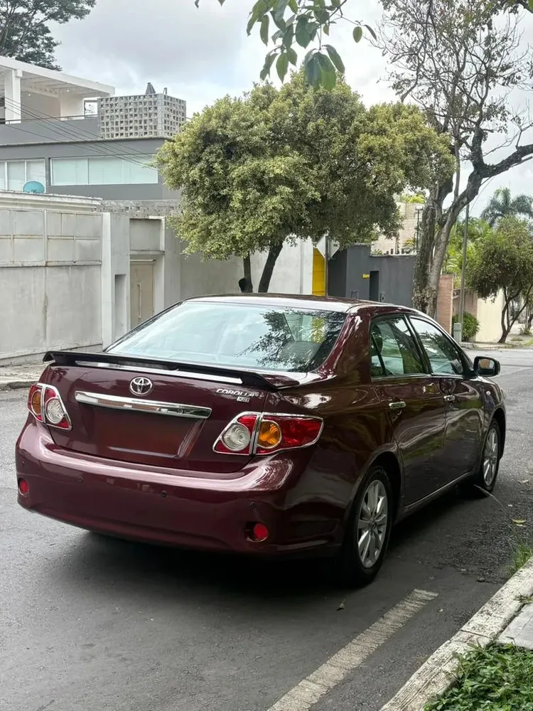 Vista 7 del vehículo: Toyota Corolla